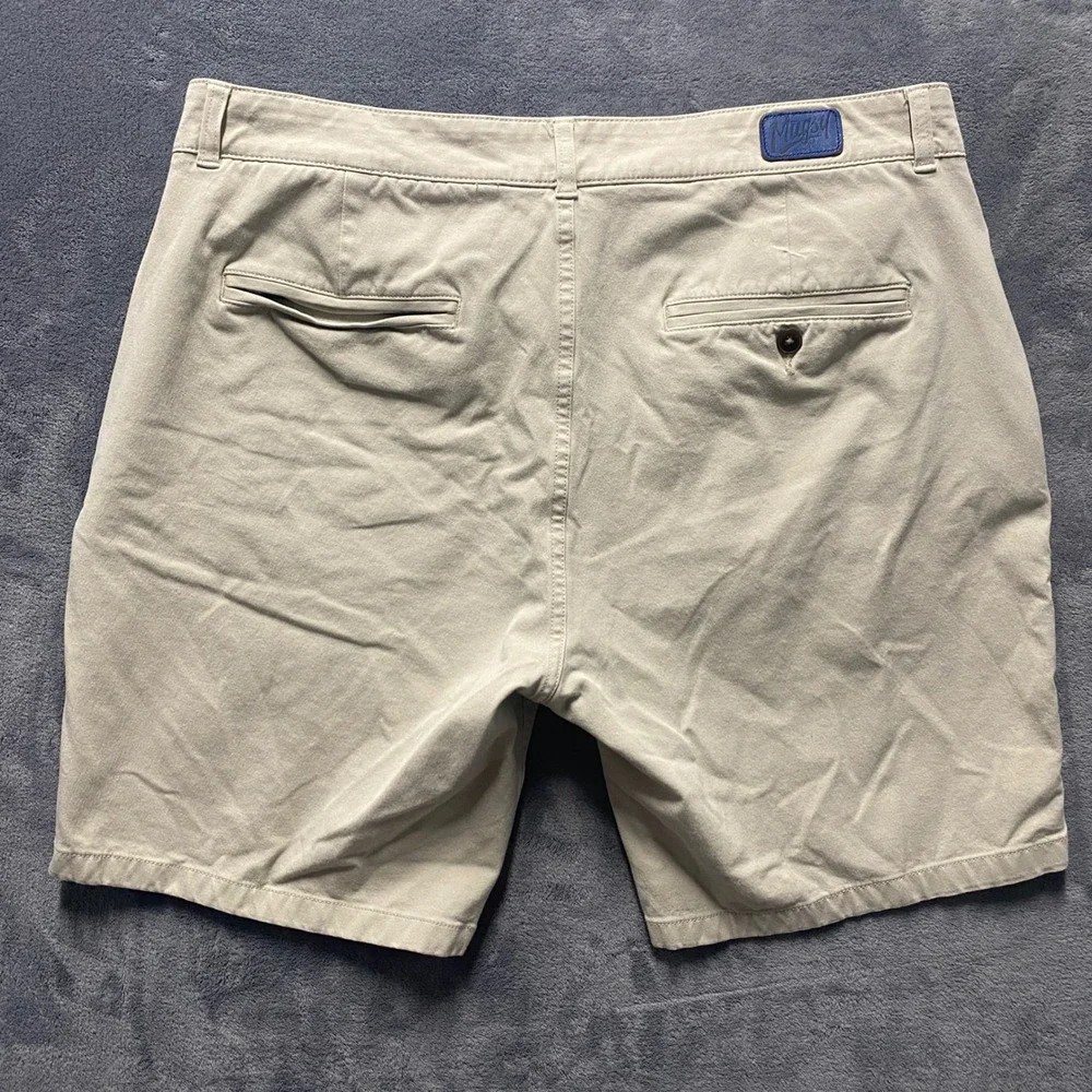 Mugsy Teddys Mens Khaki Chino Shorts Size 38 w/ 9 Inch Inseam Stretch K6SNLK Tan